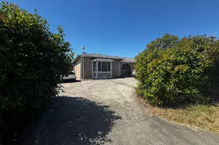 1832 G St, Rio Linda, CA 95673 - Photo 4