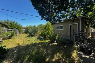 1832 G St, Rio Linda, CA 95673 - Photo 40