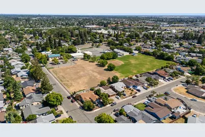 6091 Heath Way, Sacramento, CA 95823 - Photo 34