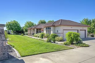 11880 Gidaro Dr, Elk Grove, CA 95624 - Photo 18