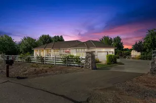 11880 Gidaro Dr, Elk Grove, CA 95624 - Photo 2