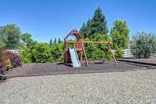 11880 Gidaro Dr, Elk Grove, CA 95624 - Photo 96