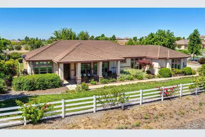 11880 Gidaro Drive, Elk Grove, CA 95624 - Photo 10