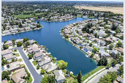 3301 Turnbuckle Circle, Elk Grove, CA 95758 - Photo 64