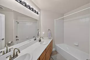 3301 Turnbuckle Cir, Elk Grove, CA 95758 - Photo 34