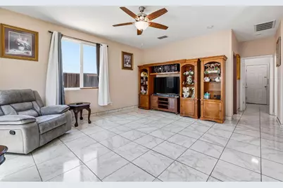 1750 Hicks Avenue, Olivehurst, CA 95961 - Photo 22
