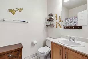 1750 Hicks Ave, Olivehurst, CA 95961 - Photo 26