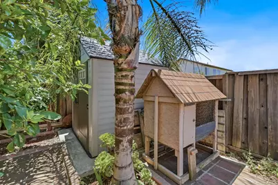 1750 Hicks Avenue, Olivehurst, CA 95961 - Photo 54
