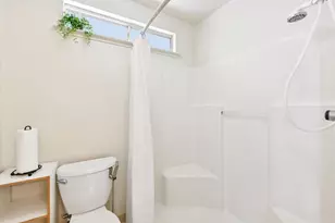 8101 Arroyo Vista Dr, Sacramento, CA 95823 - Photo 28