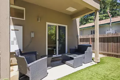 425 Outrigger Lane, West Sacramento, CA 95605 - Photo 30