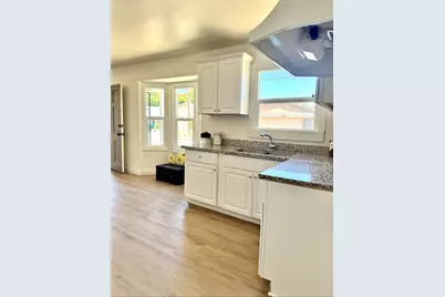 2225 N Sutter Street, Stockton, CA 95204 - Photo 8