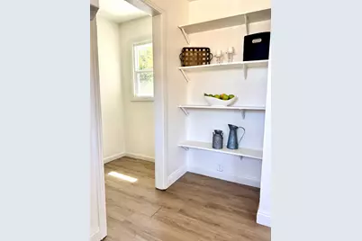 2225 N Sutter Street, Stockton, CA 95204 - Photo 10