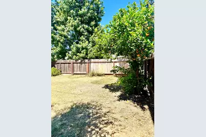 2225 N Sutter Street, Stockton, CA 95204 - Photo 20