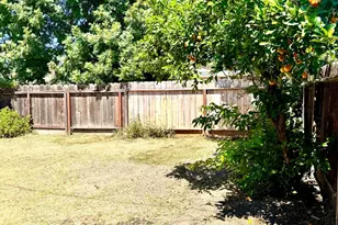2225 N Sutter St, Stockton, CA 95204 - Photo 20