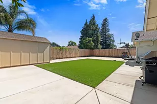 1073 Wickel St, Turlock, CA 95382 - Photo 24