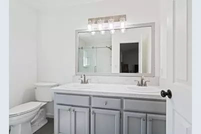 1073 Wickel Street, Turlock, CA 95382 - Photo 22