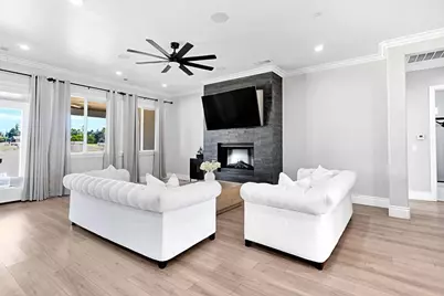26515 Greentree, Madera, CA 93638 - Photo 8