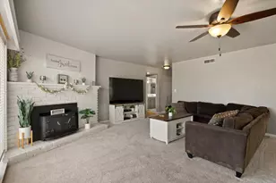 1307 Stafford Way, Yuba City, CA 95991 - Photo 6