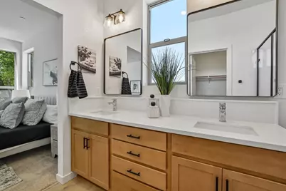 2079 Freya Walk, Sacramento, CA 95835 - Photo 24