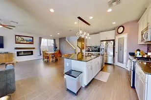 2220 Castle Pines Way, Roseville, CA 95747 - Photo 12