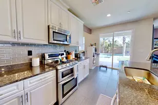2220 Castle Pines Way, Roseville, CA 95747 - Photo 10