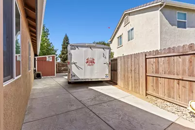 1707 Guildford Way, Plumas Lake, CA 95961 - Photo 48
