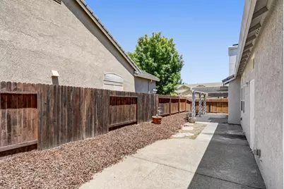 5144 Whisper Oaks Lane, Carmichael, CA 95608 - Photo 42