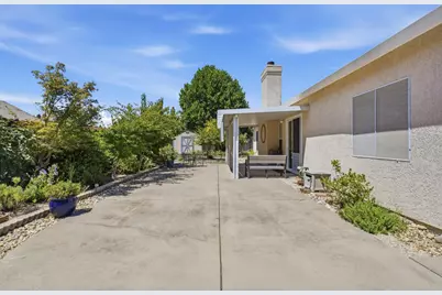 8329 Oakwood Hills Circle, Citrus Heights, CA 95610 - Photo 38