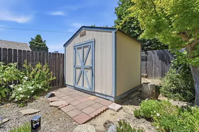 8329 Oakwood Hills Circle, Citrus Heights, CA 95610 - Photo 40