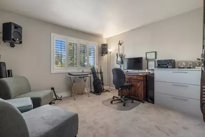 50 W Yorkshire Drive, Stockton, CA 95207 - Photo 32