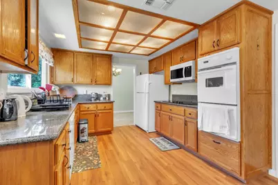 8559 Coral Crest Court, Elk Grove, CA 95624 - Photo 16