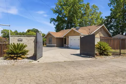 3700 12th Avenue, Sacramento, CA 95817 - Photo 2