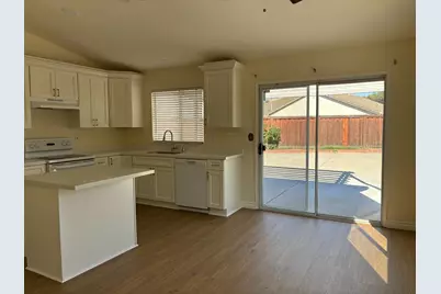 4956 Miramare Lane, Stockton, CA 95206 - Photo 16