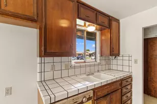 2219 Vernon Dr, Escalon, CA 95320 - Photo 14