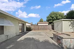 8744 Lodestone Cir, Elk Grove, CA 95624 - Photo 40
