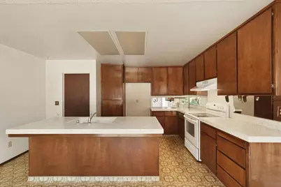 8744 Lodestone Circle, Elk Grove, CA 95624 - Photo 14