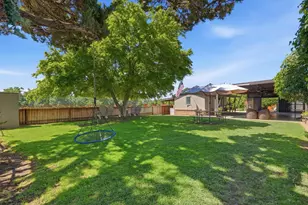 7148 E Waterloo Rd, Stockton, CA 95215 - Photo 14