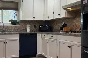 487 Neil Dr, Yuba City, CA 95993 - Photo 8
