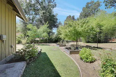 4550 S Point Road, Diamond Springs, CA 95619 - Photo 34
