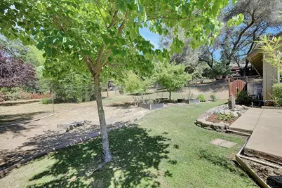 4550 S Point Road, Diamond Springs, CA 95619 - Photo 36