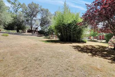 4550 S Point Road, Diamond Springs, CA 95619 - Photo 32