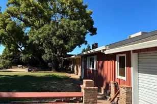 1081 Ruth Ave, Yuba City, CA 95993 - Photo 4
