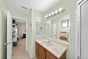 4865 Bamford Dr, Sacramento, CA 95823 - Photo 30