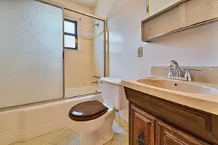 3372 65th St, Sacramento, CA 95820 - Photo 14