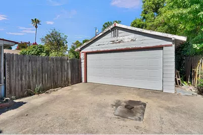 3372 65th Street, Sacramento, CA 95820 - Photo 26