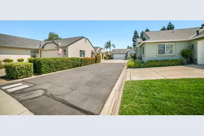 596 Village Drive, Galt, CA 95632 - Photo 34