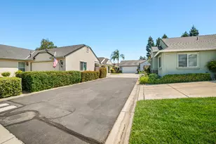 596 Village Dr, Galt, CA 95632 - Photo 34