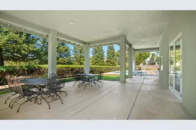 596 Village Drive, Galt, CA 95632 - Photo 24