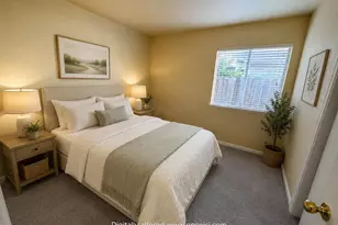 5825 Laguna Trail Way, Elk Grove, CA 95758 - Photo 8