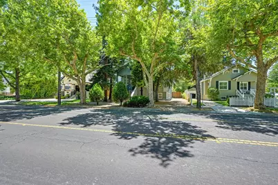 5314 J Street, Sacramento, CA 95819 - Photo 6